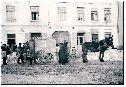 1930, před poštou na Husově náměstí