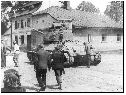 1945, 9. května, tank RA na křižovatce Hor. města