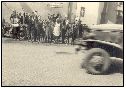 1945, u dolní brány, Poleňáci vítají vojáky RA